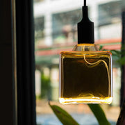 Lâmpada Led Espiral de vIdro Âmbar 6W Bivolt E27 com Iluminação 360° Decorativa